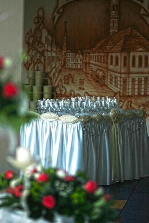 Stary Zajazd Zielona Gora  Bagian luar foto